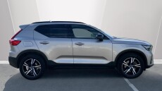 Volvo XC40 2.0 B3P Plus Dark 5dr Auto Petrol Estate